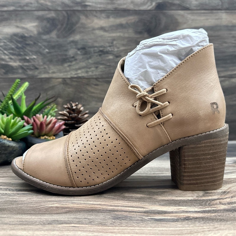 ❌SOLD❌NIB Roan Bed Stu Katherine 9 40 Leather Peep Toe Asymmetrical Booties Bone - Picture 5 of 11